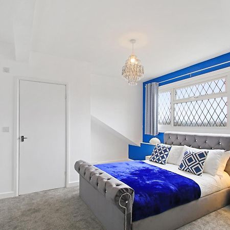 ليدز Home In Woodhouse, Leeds المظهر الخارجي الصورة
